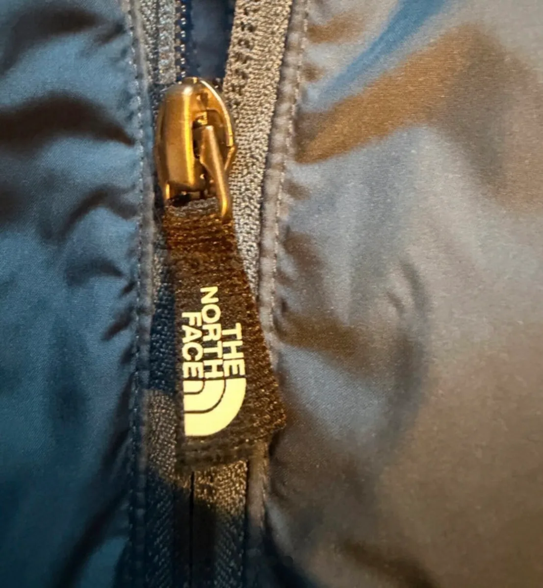 Boys north face jacket - Image 4