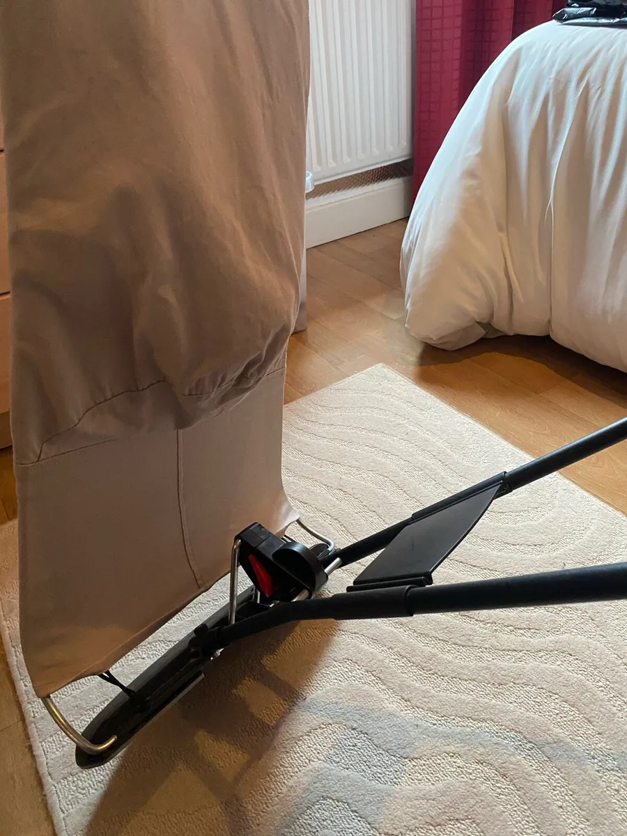 Baby Bjorn Bouncer - Image 3