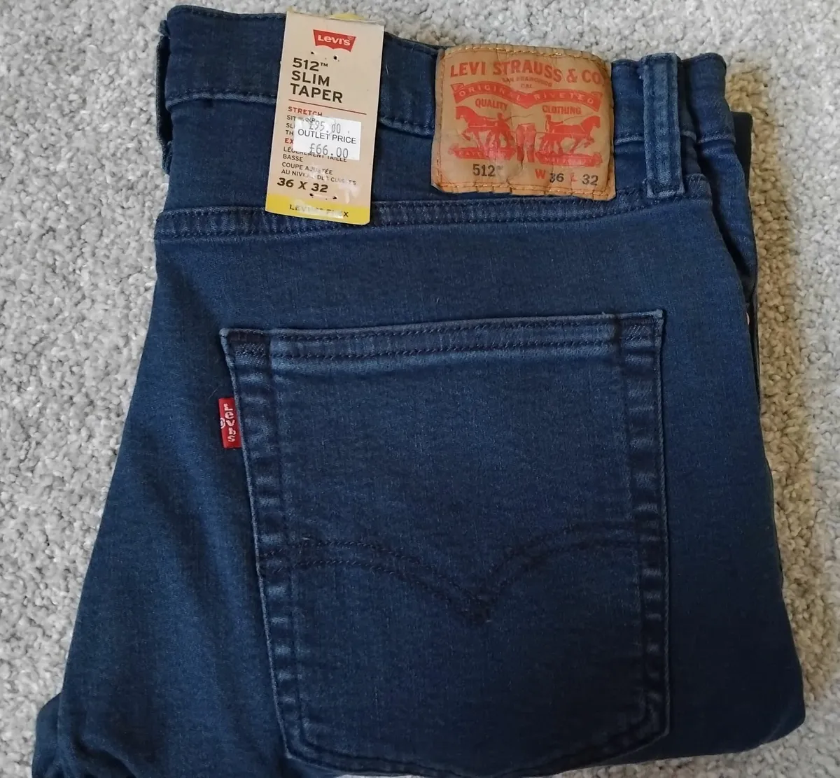 512 Slim Taper Levis Jeans.  36 Waist, 30L - Image 1