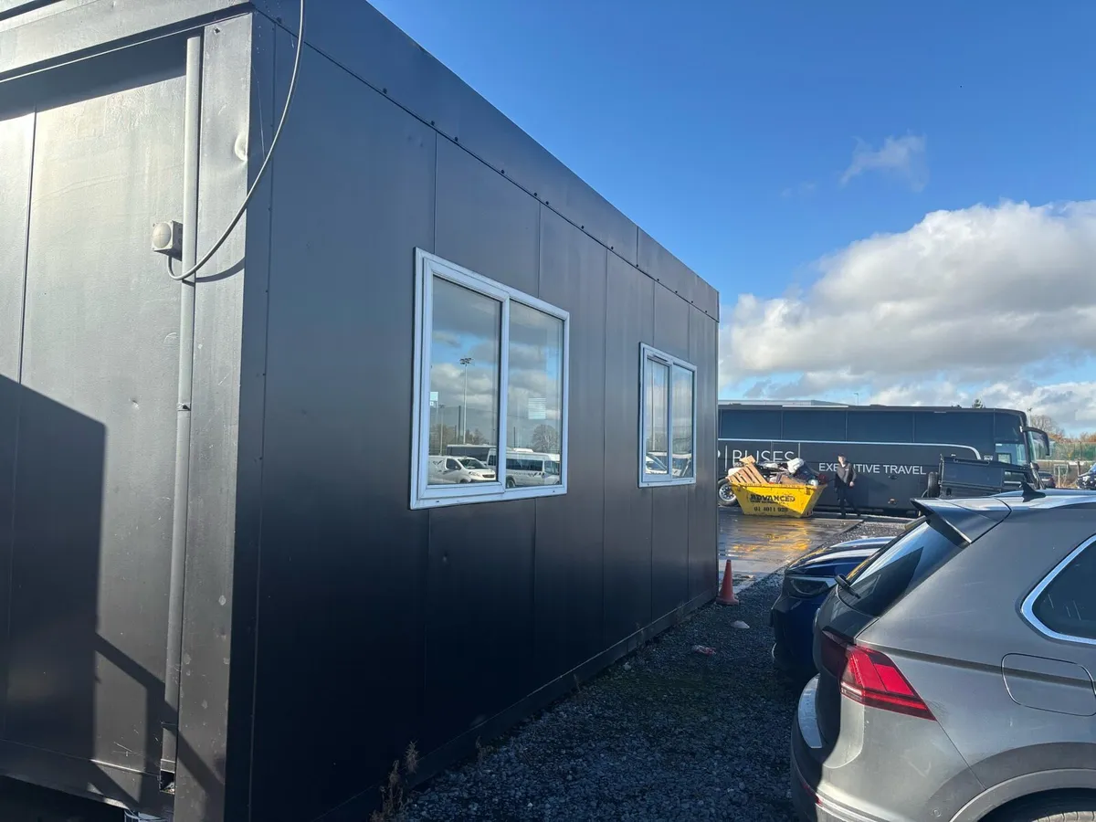 24/20 steel modular unit portacabin - Image 1