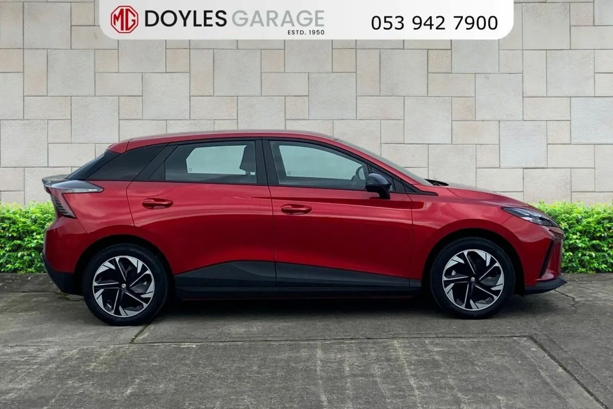 MG MG4 SR Excite *Now Taking 261 Orders* - Image 2