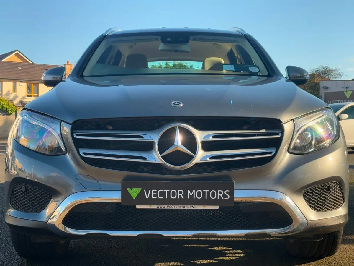 Mercedes-Benz GLC-Class AMG 220 D 4matic - Image 3
