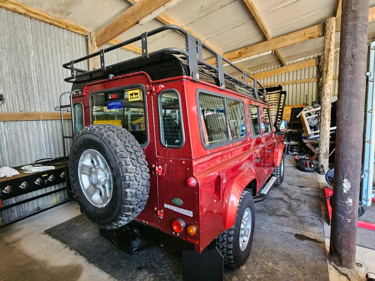 Defender 110 2.4 2007 - Image 3