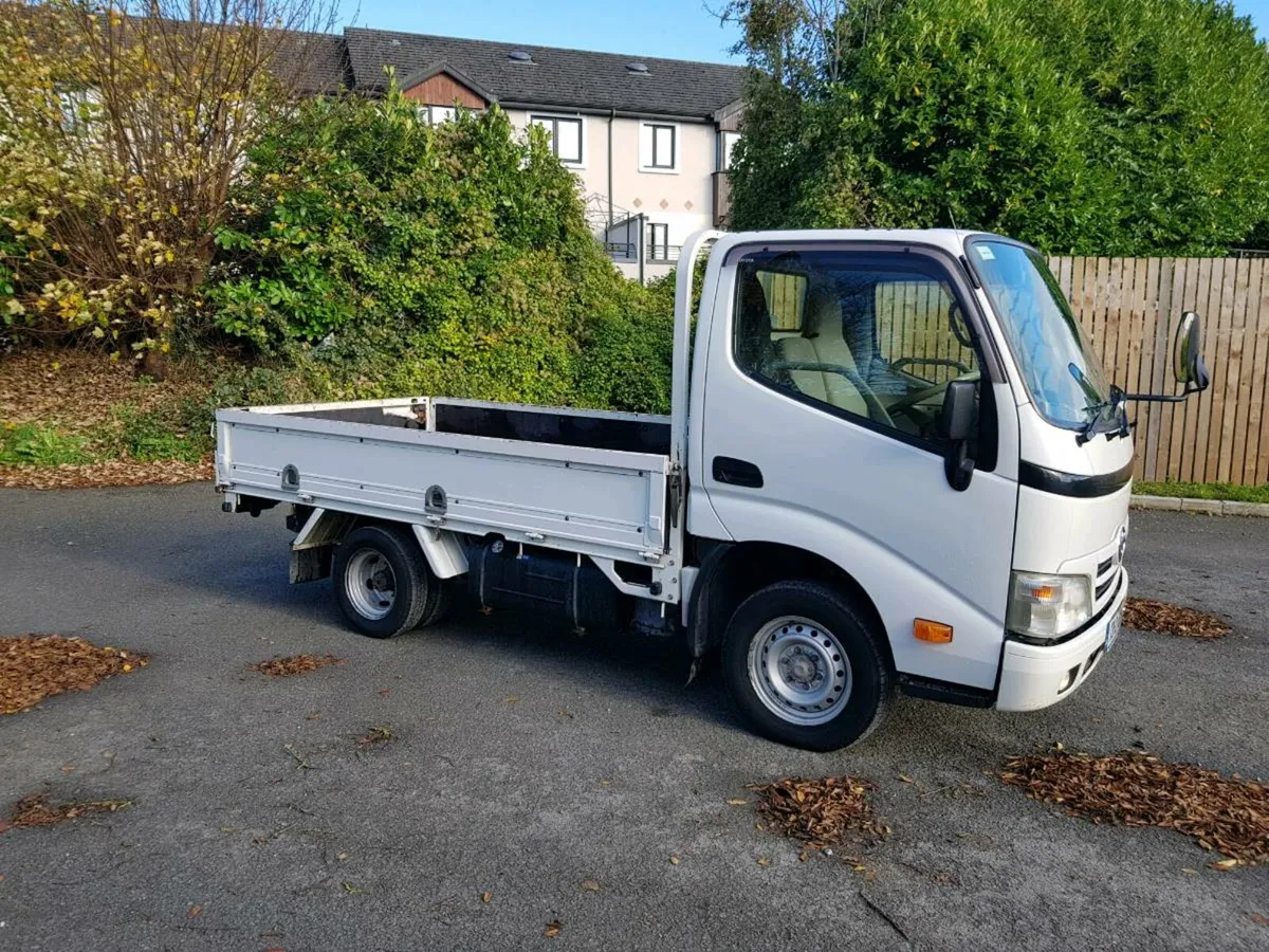 131 Toyota Dyna d4d 3.0 - Image 2