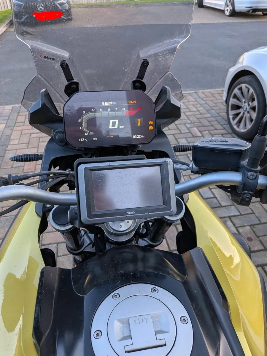 BMW F750GS Sport - Image 3