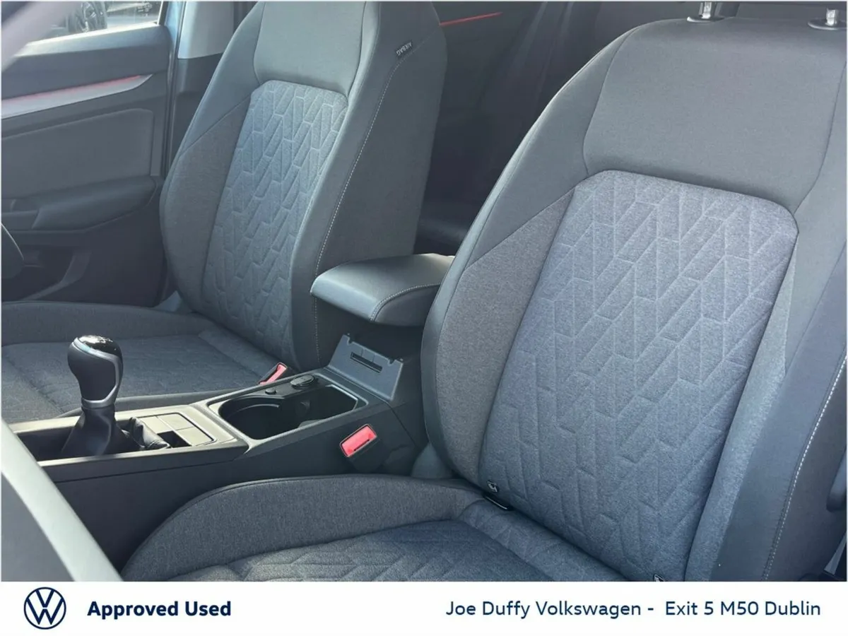 Volkswagen Golf GOLF EDITION 75 1.5 TSI 116HP - Image 4