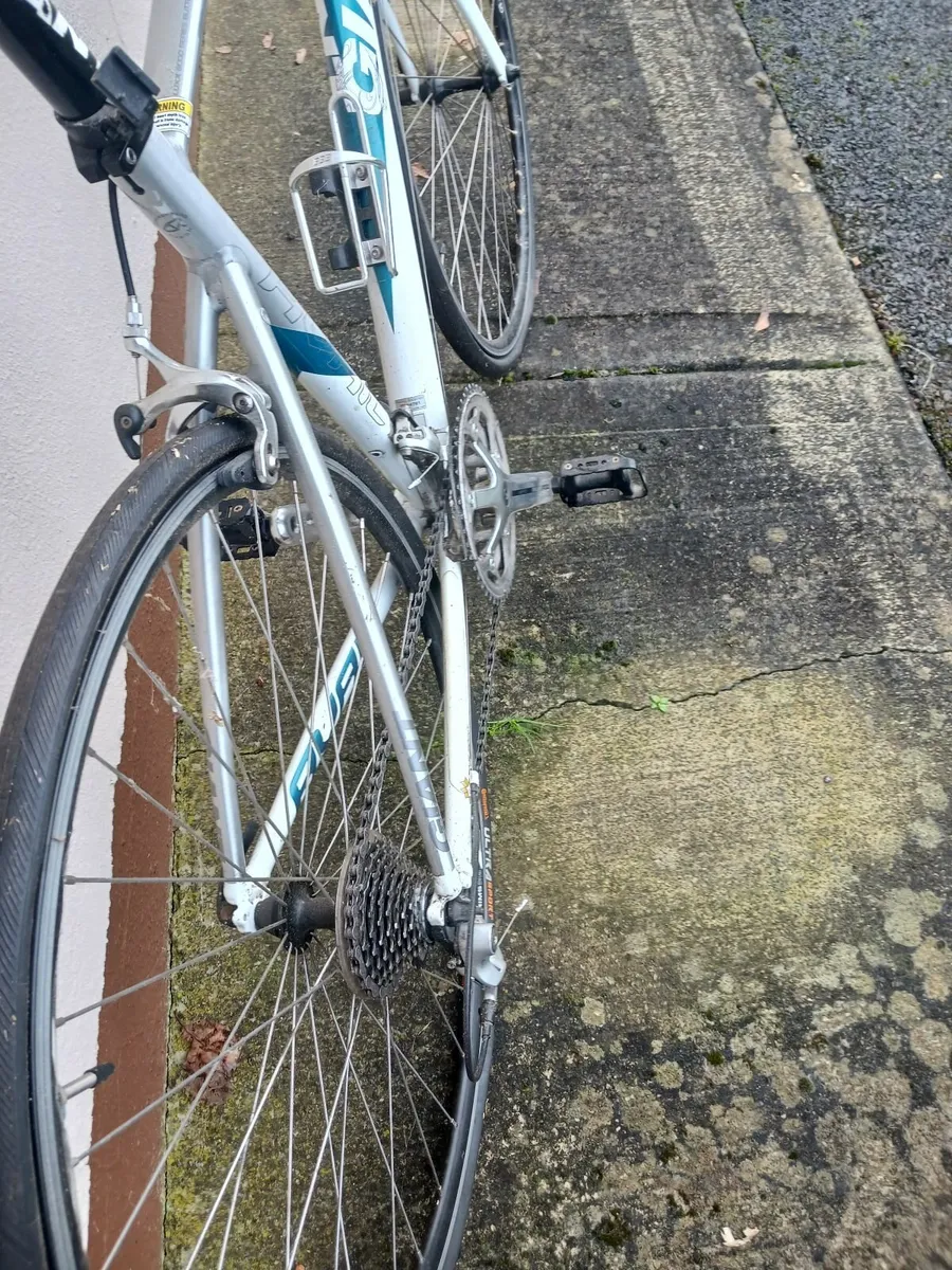 Racing  bike - Image 2