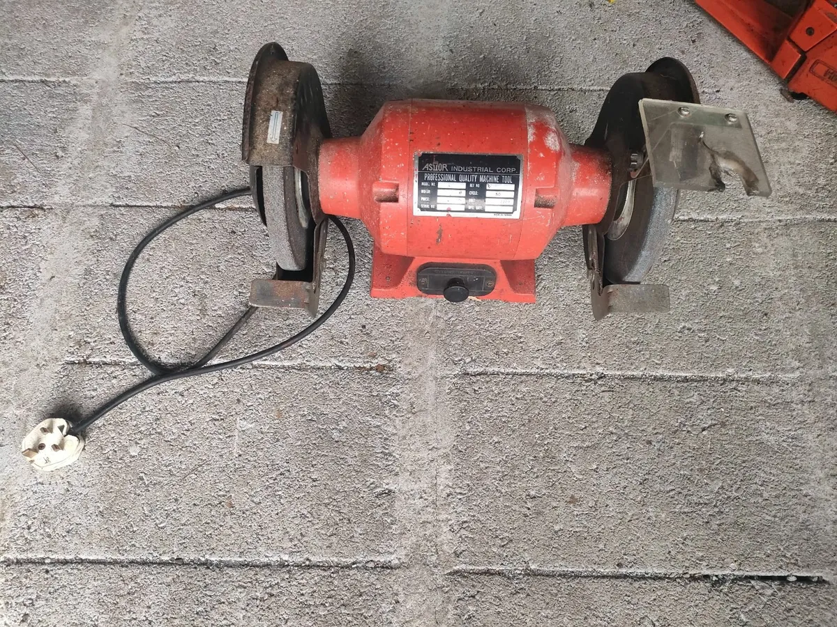8 inch Bench Grinder - Image 4