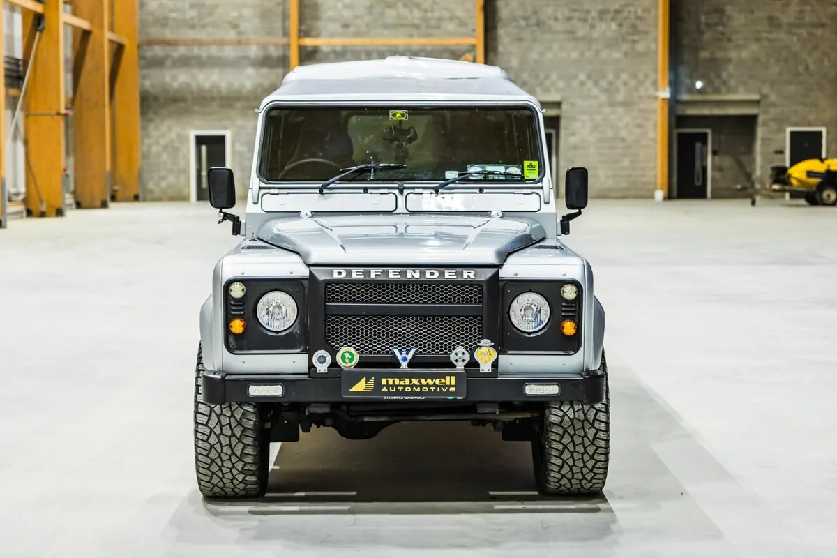 Land Rover Defender 130 Camper - Image 3