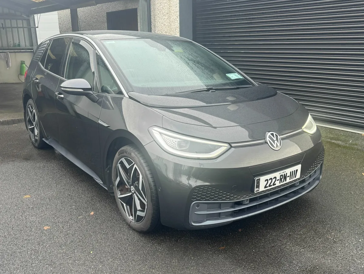 Volkswagen ID.3 PRO S   2022 - Image 1