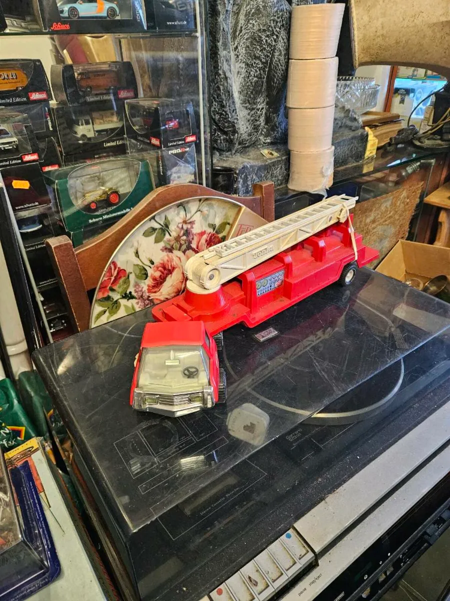 Vintage Retro 1970's Tonka Fire Engine - Image 1