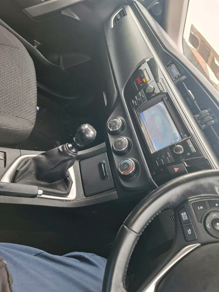 Toyota corolla dsl - Image 2