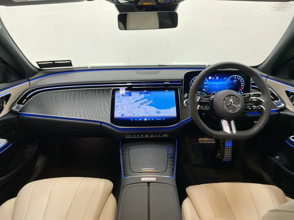 Mercedes-Benz E-Class E 300 e AMG EDITION PLUS | 3 - Image 4