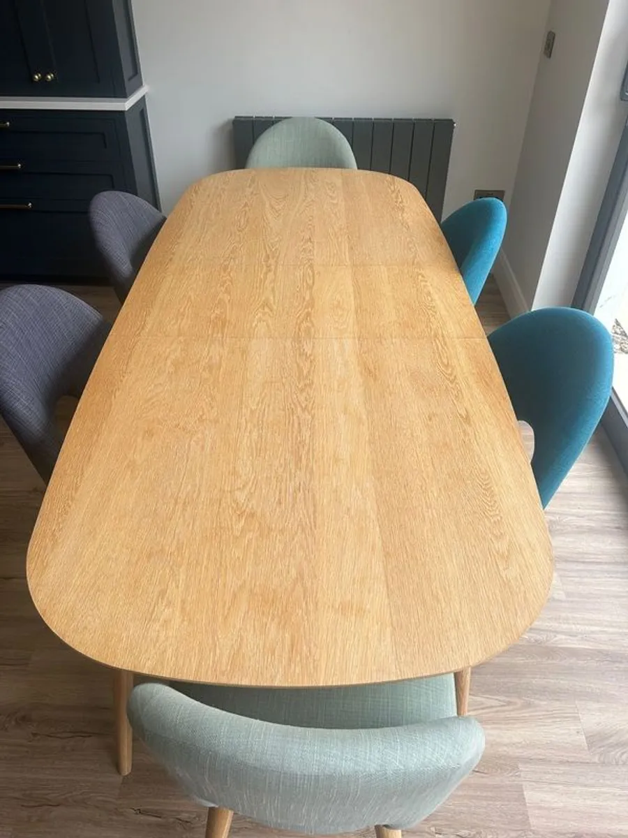 Dining table and chairs - Image 2