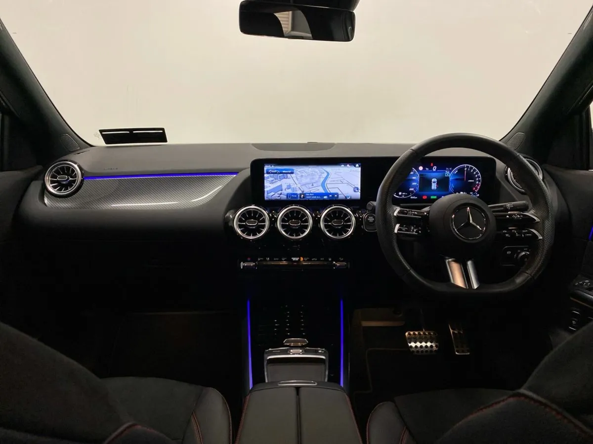 Mercedes-Benz GLA GLA 250e  AMG LINE EXECUTIVE - Image 4