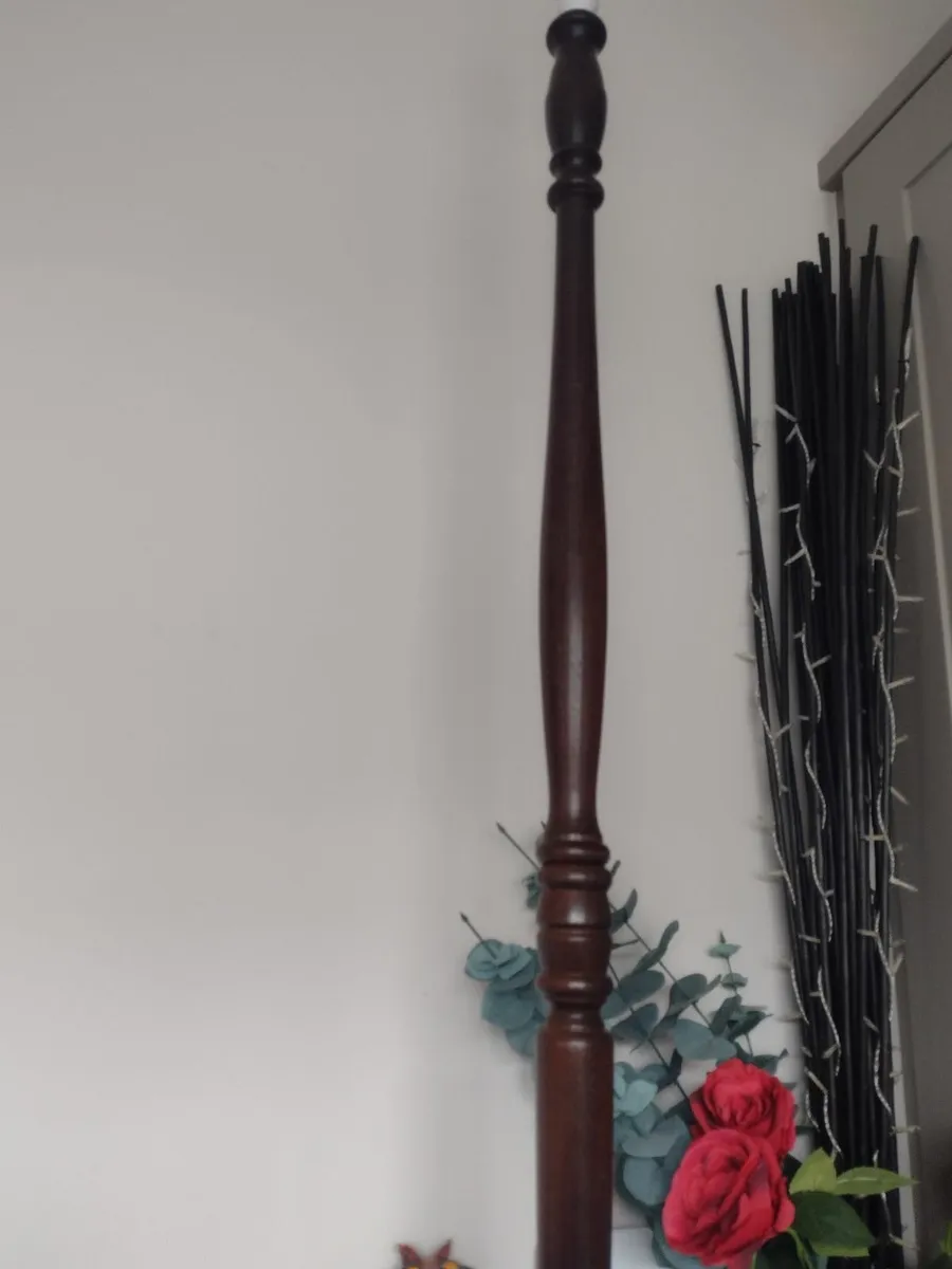 Tall antique wooden floor lamp - Image 2