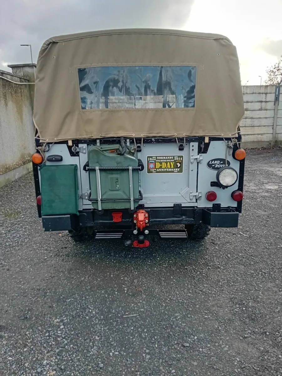Land Rover 109 FFR. - Image 1