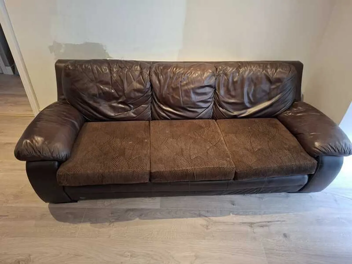 Leather 3 seater and matching chair - Image 1