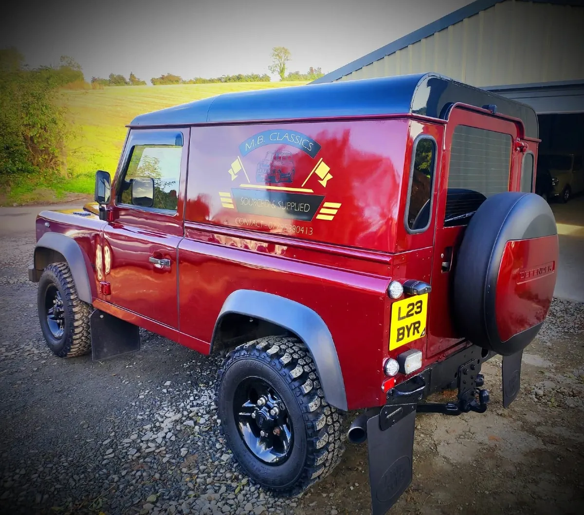 LandRover Defender 2.5 TD5 , 4x4. , mitsubishi - Image 3
