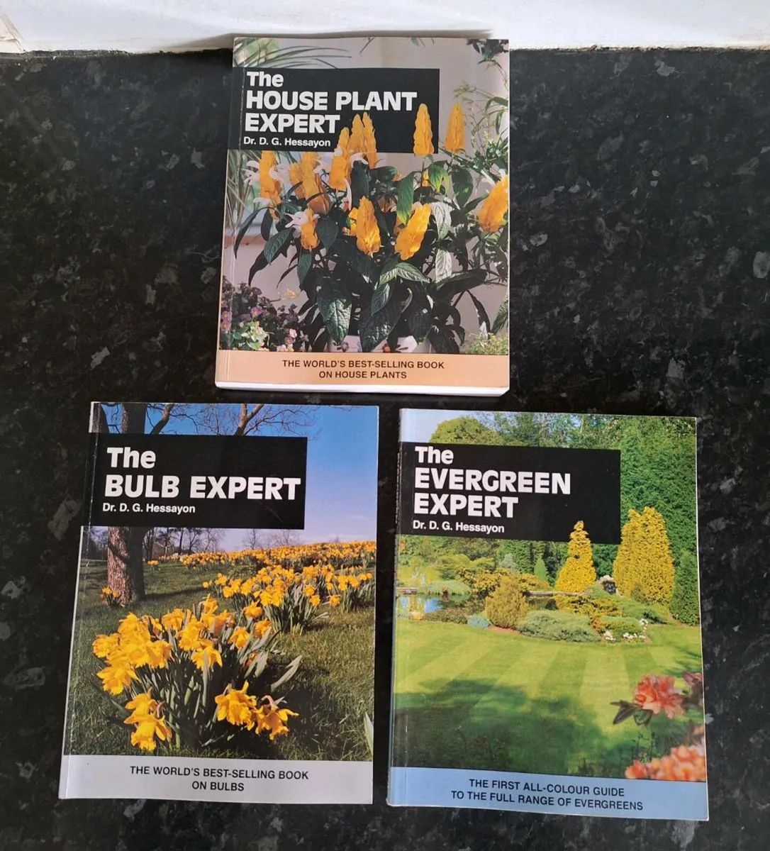 Selection of gardening books by Dr. D.G.  Hessayon - Image 2