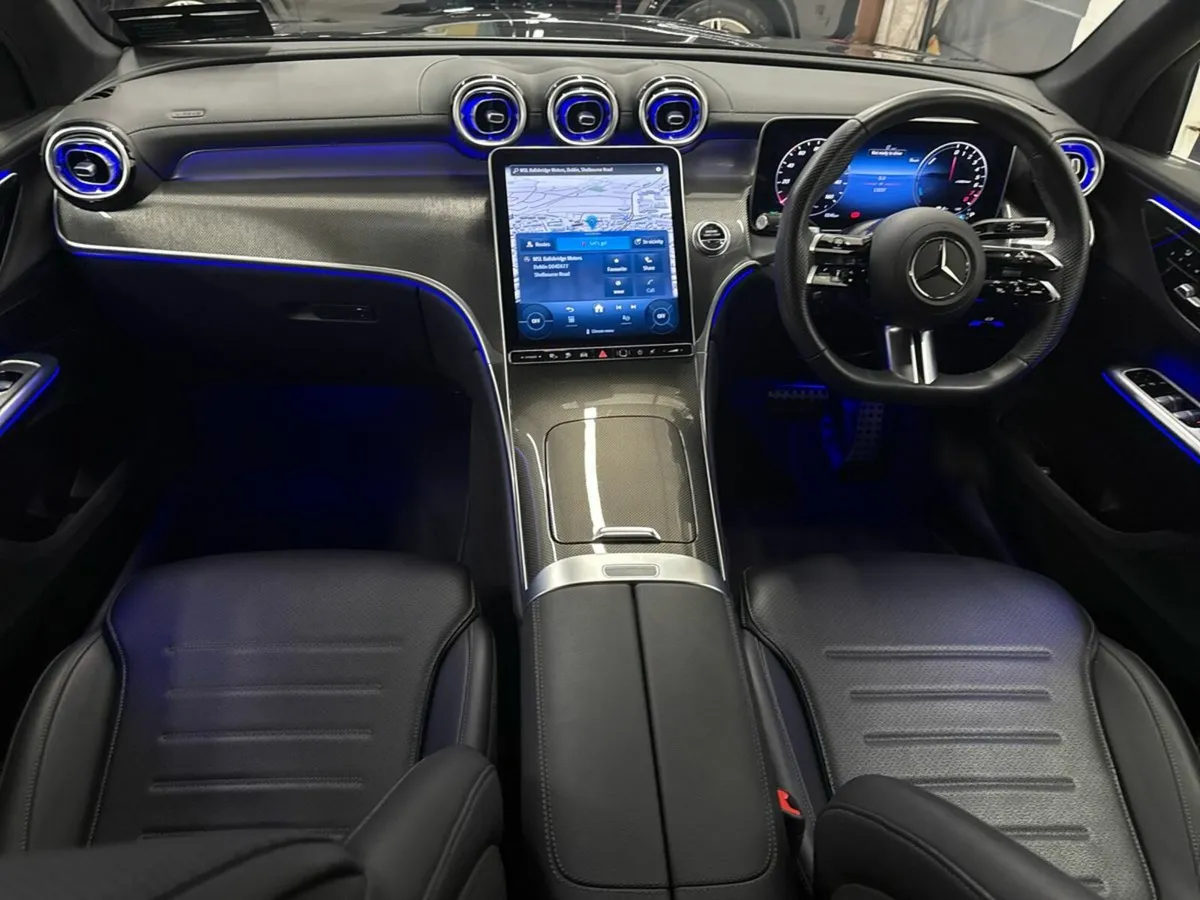 Mercedes-Benz GLC GLC 300 e AMG Line PHEV 4Matic | - Image 4
