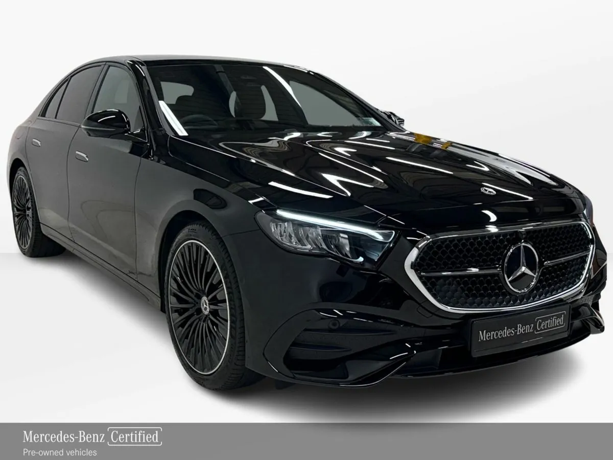 Mercedes-Benz E-Class E 300 e AMG Line Plus | Pano - Image 4