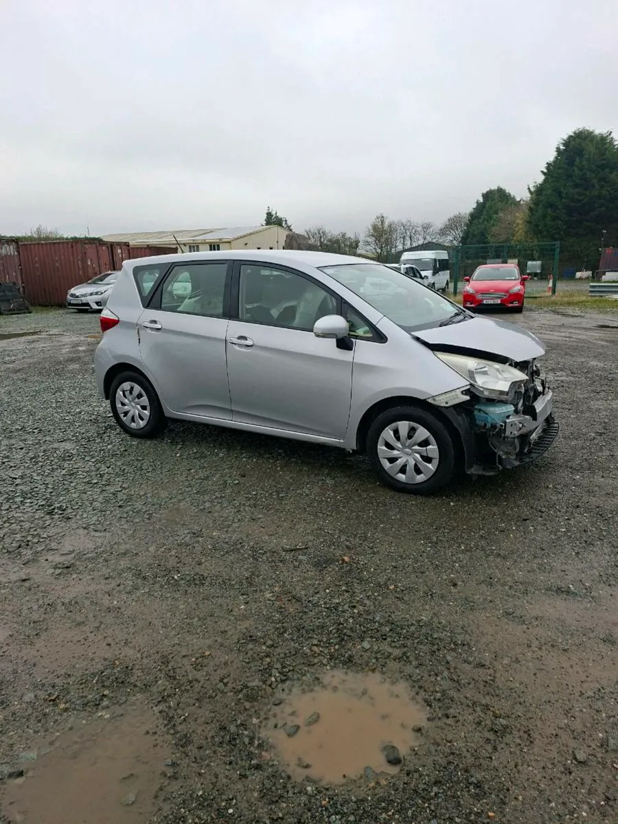 2014 Toyota verso s - Image 1