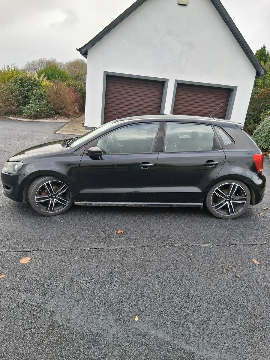 Volkswagen Polo 2010 - Image 4