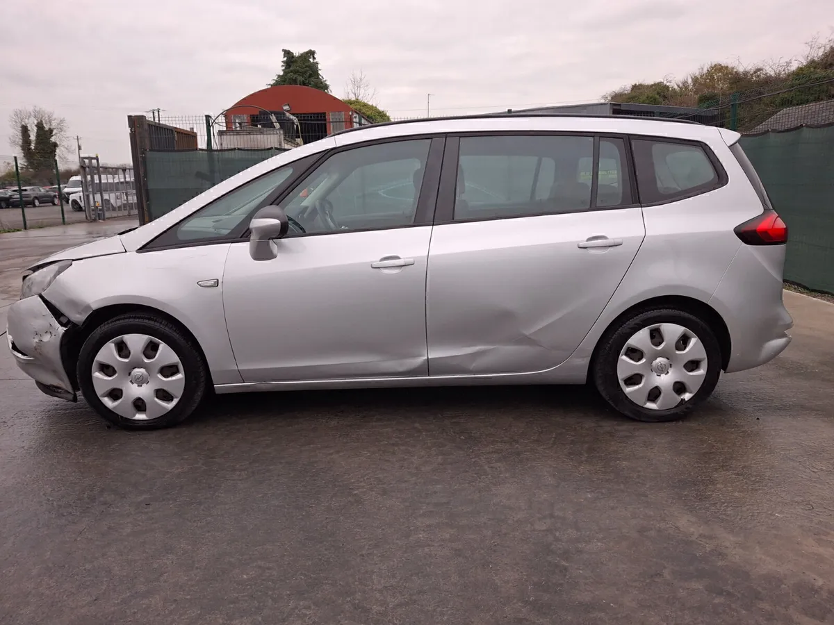 *2014 Opel Zafira 2.0L Diesel 7 Seater - Image 4