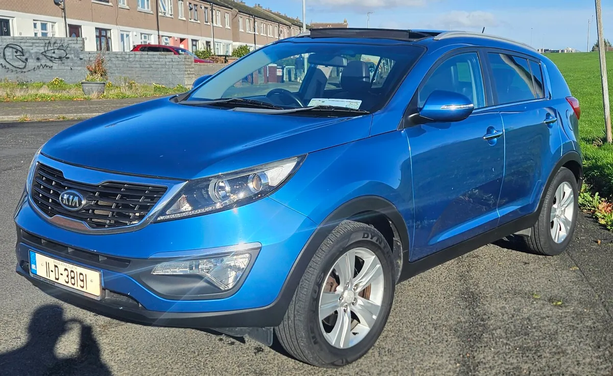 2011 kia sportage NCT 7/26 TAX 5/26 - Image 2