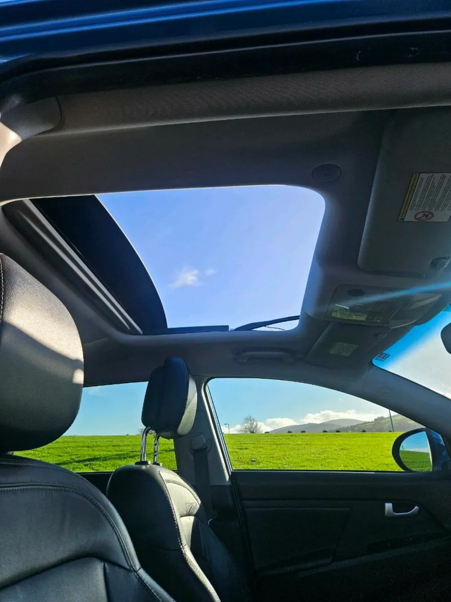 2011 kia sportage NCT 7/26 TAX 5/26 - Image 4