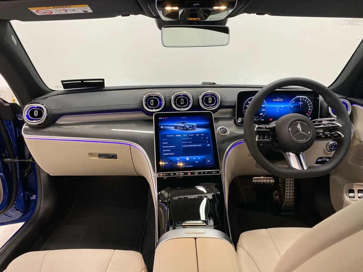 Mercedes-Benz CLE CLE 300 e AMG Line PHEV Coupe - - Image 4