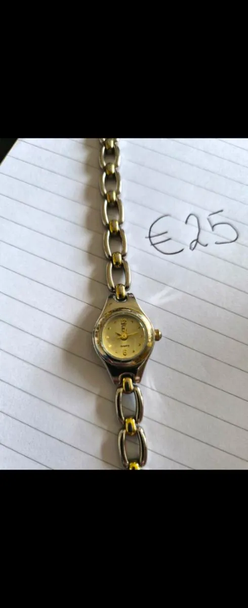 Ladies vintage watches - Image 1