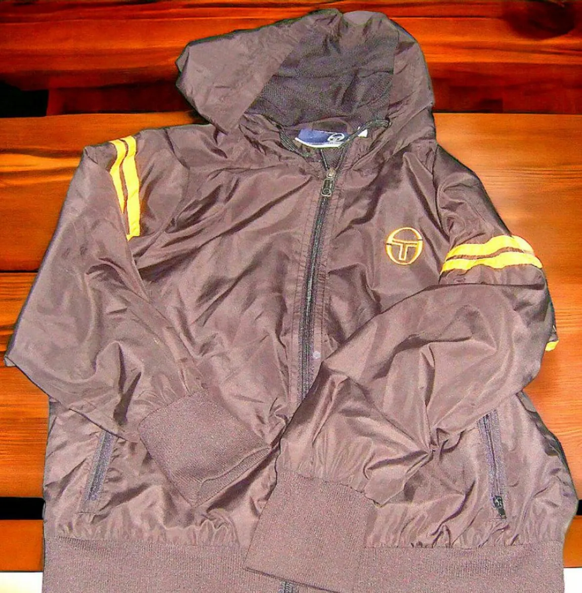 Vintage Authentic Sergio Tacchini Overhead Jacket - Image 2