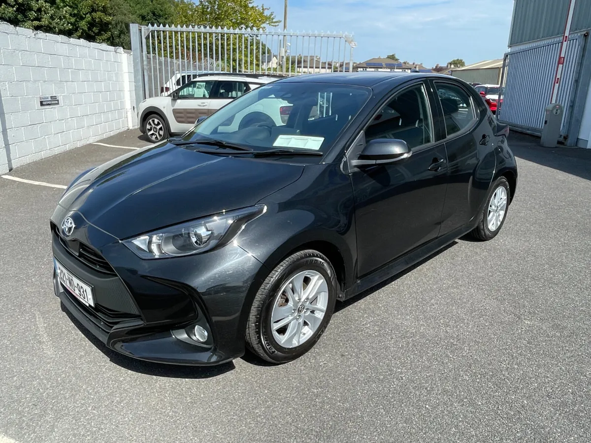 Toyota Yaris 1.0 Luna - Image 3