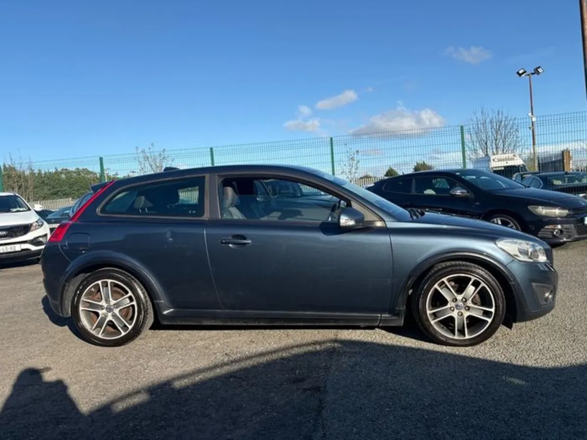 2010 Volvo C30 1.6L Diesel NCT + Taxed - Image 2