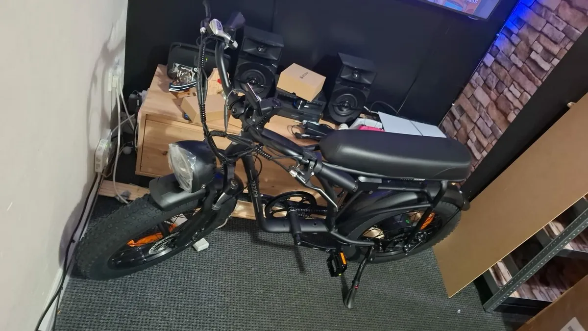 BEZIOR XF001 RETRO ELECTRIC BIKE (BLACK)