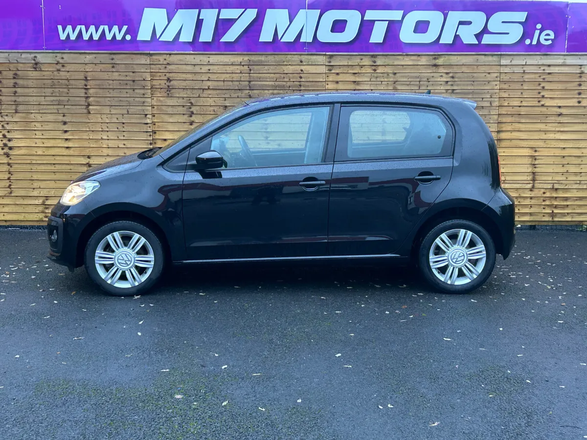 VOLKSWAGEN UP - Image 4