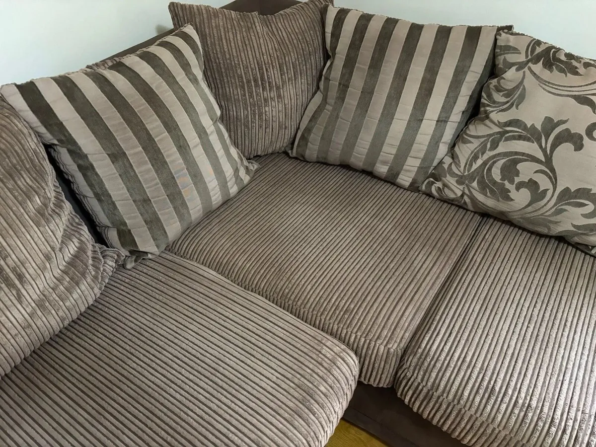 Corner sofa - Image 2