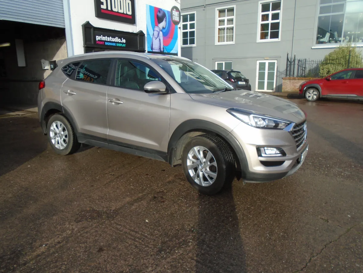 Hyundai Tucson 2019 Executive LOW Kms - Image 1