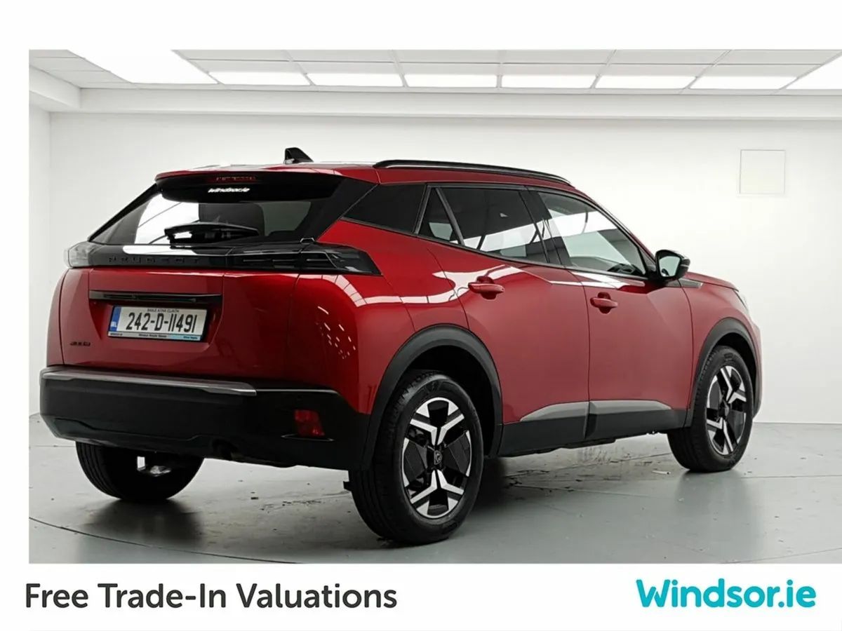 Peugeot 2008 1.2 Puretech 100bhp Allure - Image 3