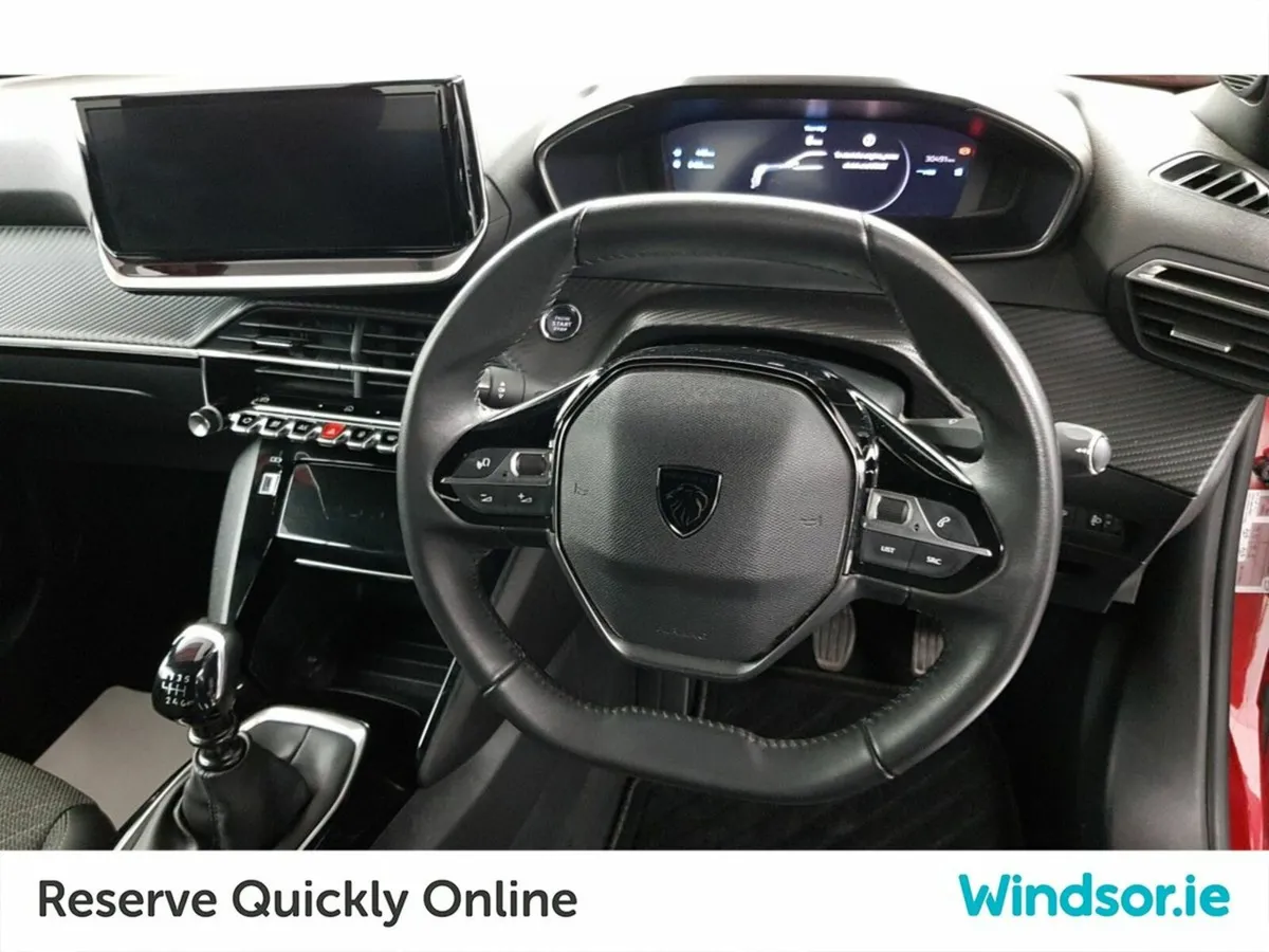 Peugeot 2008 1.2 Puretech 100bhp Allure - Image 4