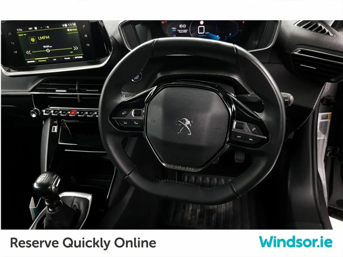 Peugeot 2008 1.2 Puretech 100bhp Allure - Image 3
