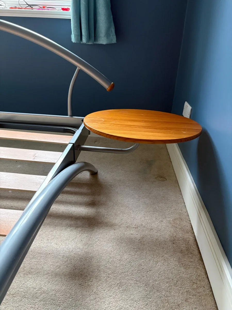 Bed frame - Image 2
