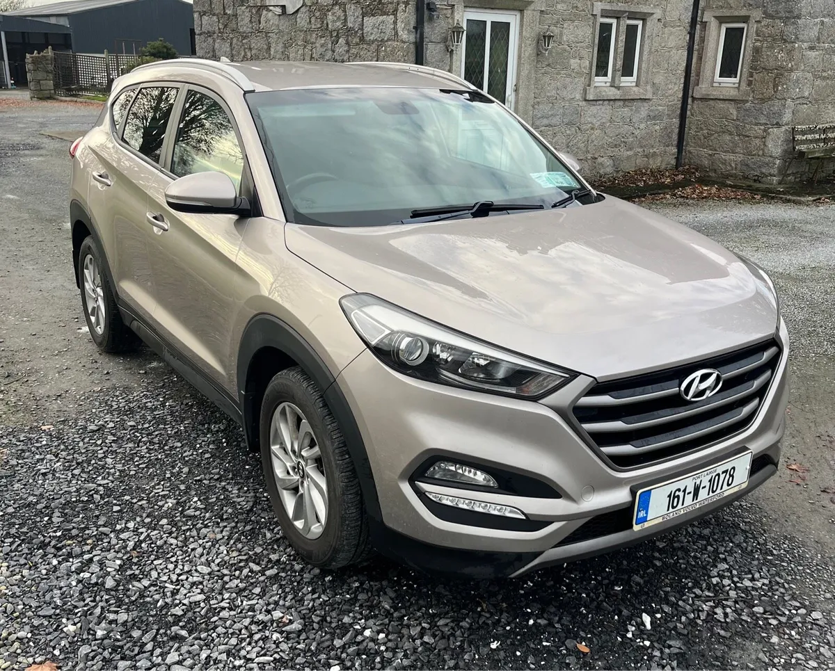 Hyundai Tucson 2.0L - Image 1