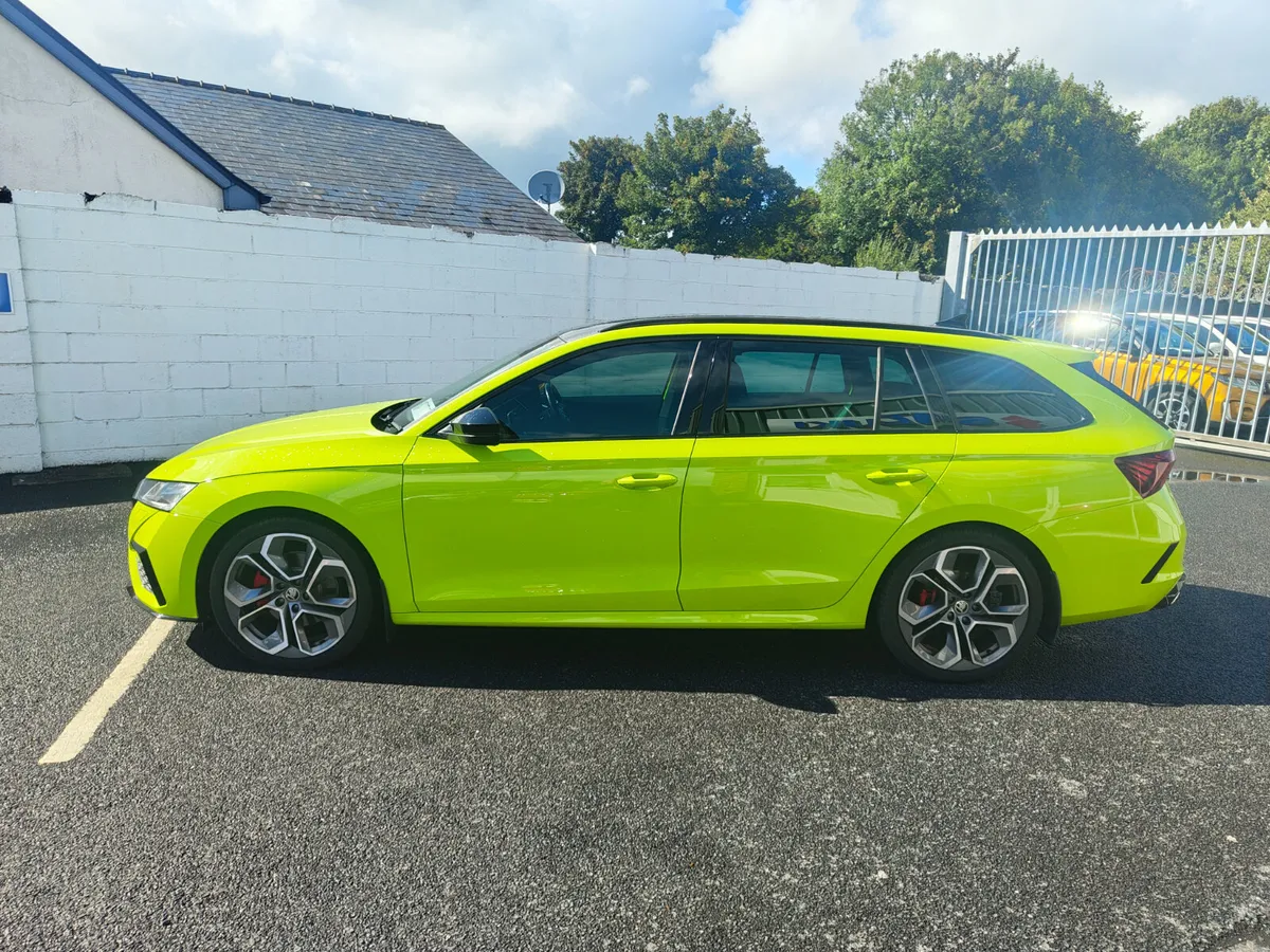 Skoda Octavia 2.0 **VRS**AUTO** - Image 4