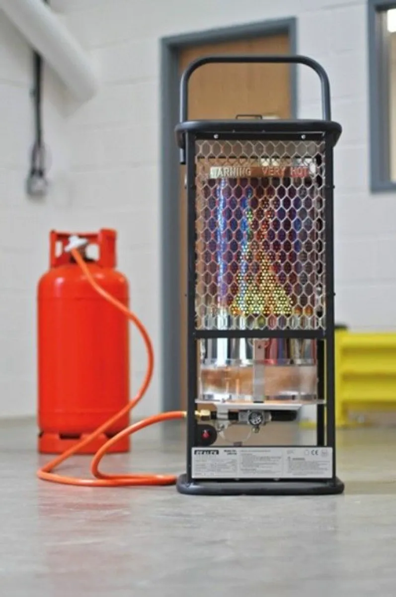 125,000Btu Space Warmer Industrial Propane Heater - Image 1