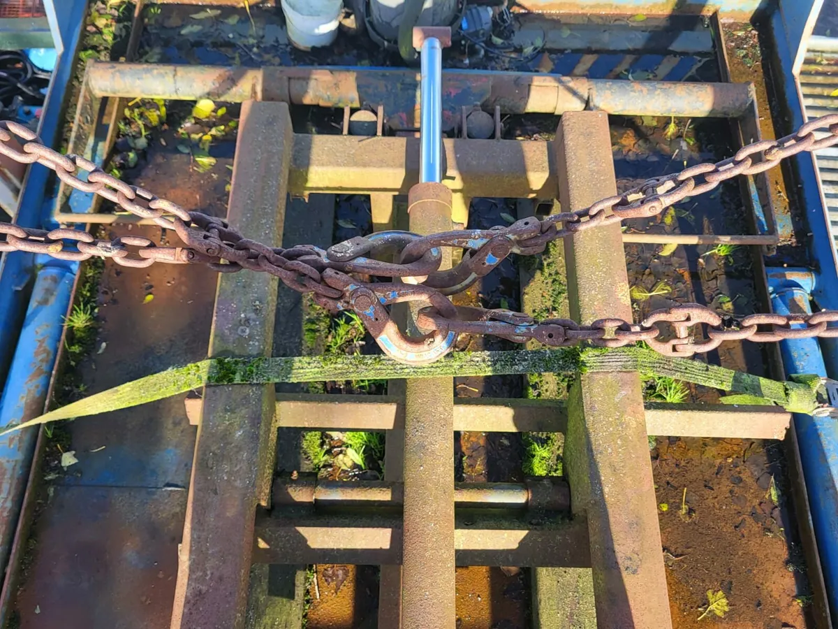 Skip lifting body - Image 2