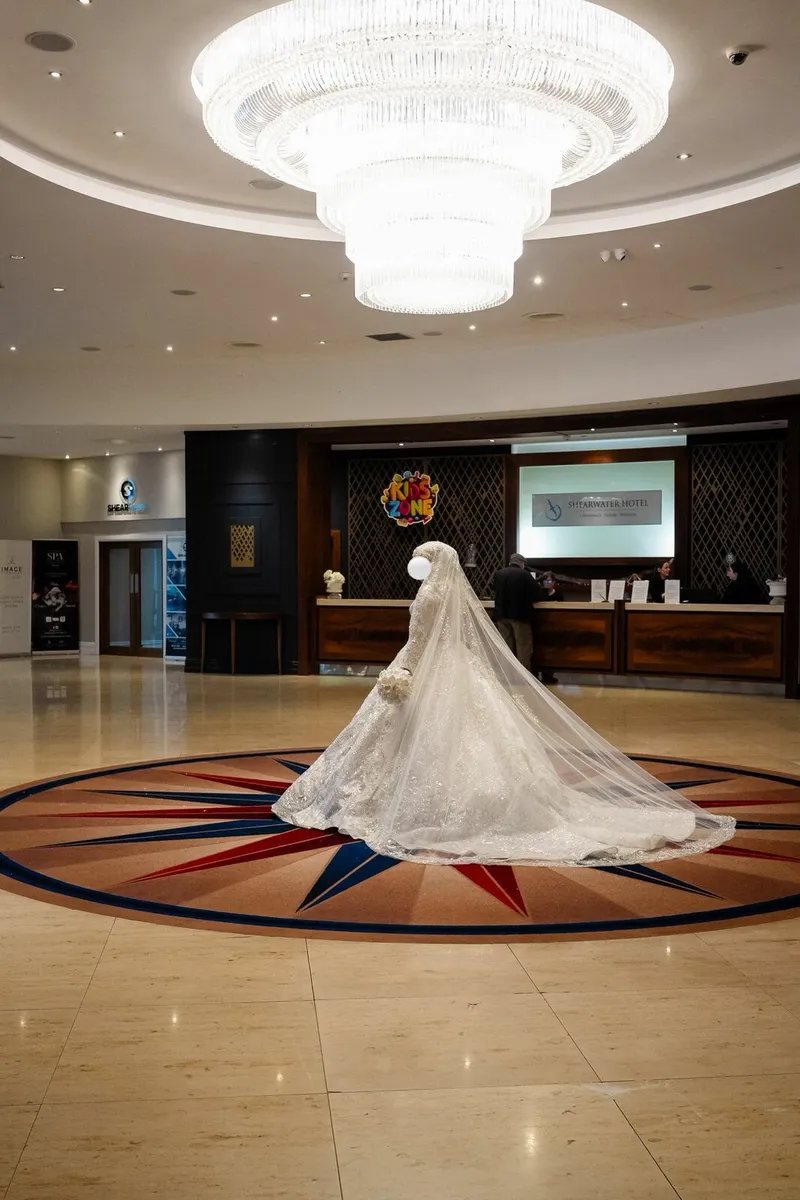 Arab style Wedding Bridal Dress - LuxuryMade 38-42 - Image 3