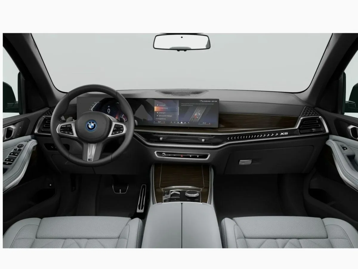 BMW X5 xDrive50e M Sport Pro - Image 4